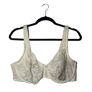 Cacique Unlined Bra 42D Underwire Cream Sheer Lace Soft Cup Adjustable Straps
